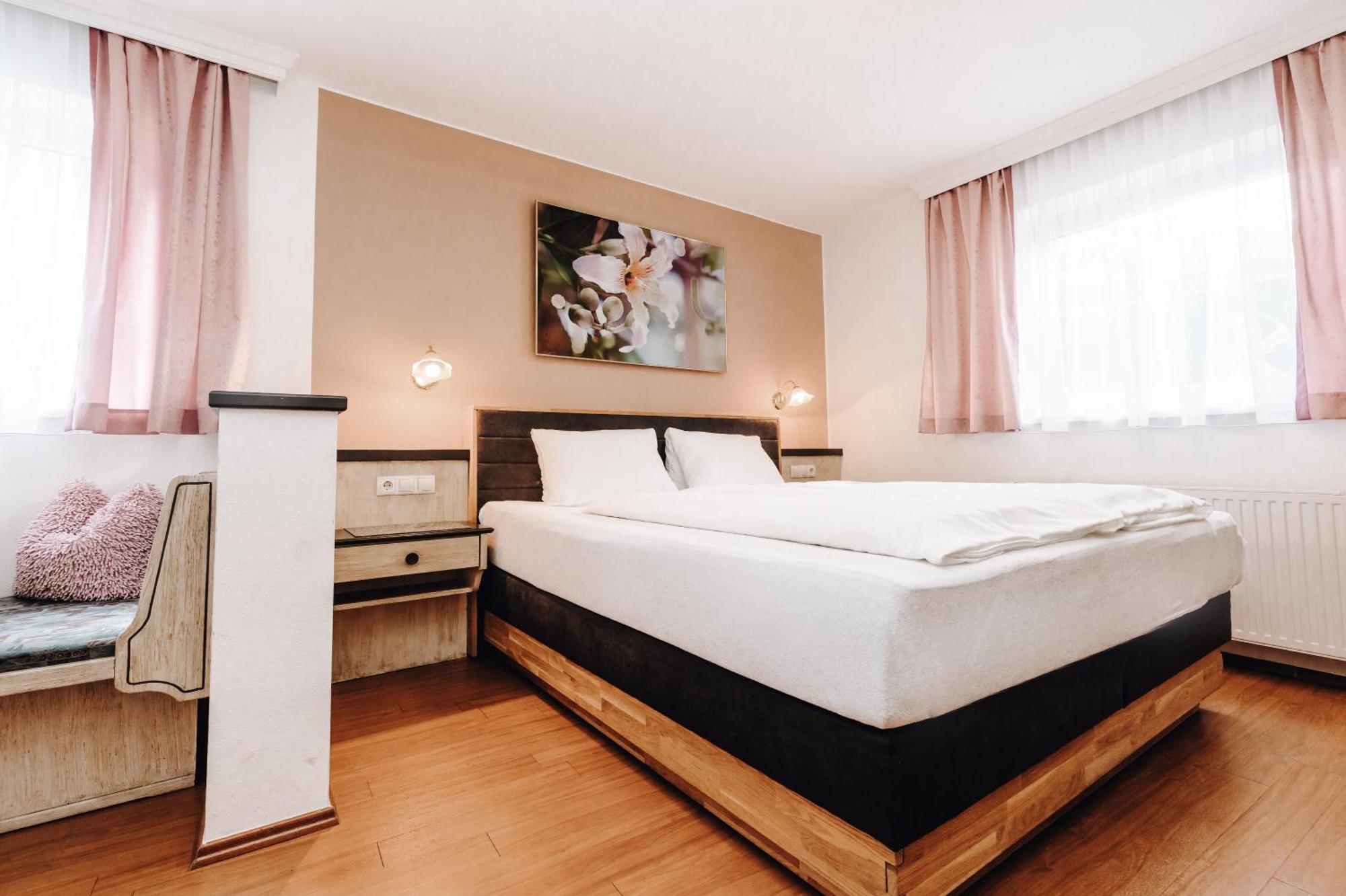 Hotel Garni Tannenhof Flachau Luaran gambar